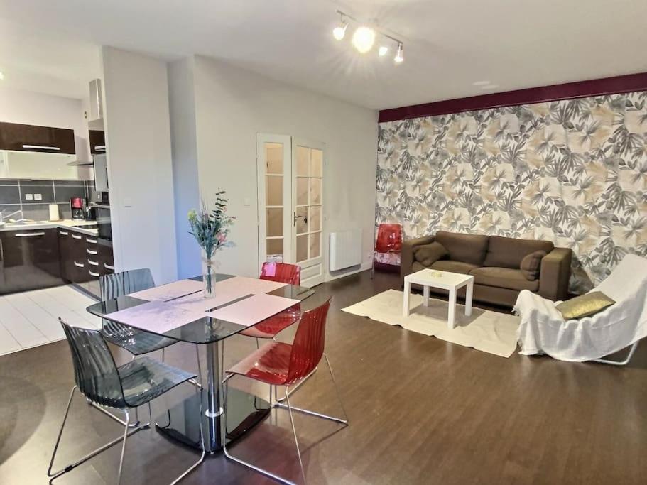 Appartement En Residence, Blois Buitenkant foto